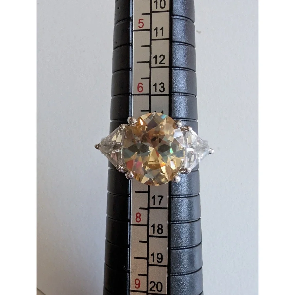 10k White Gold Canary Yellow CZ Cocktail Ring 6.75 With White CZ Accent Stones