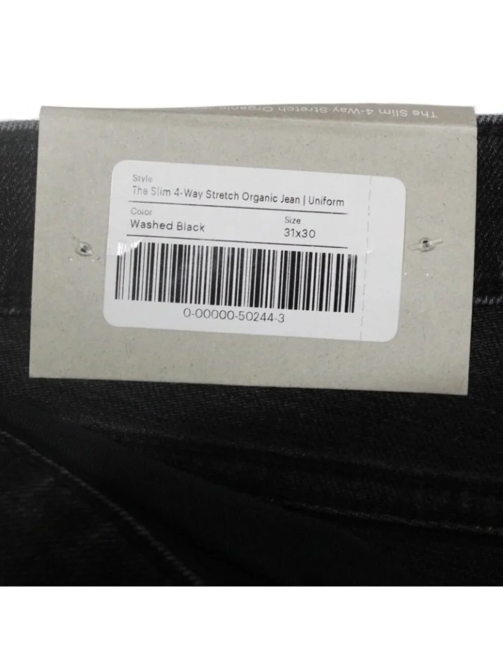Everlane uniform way