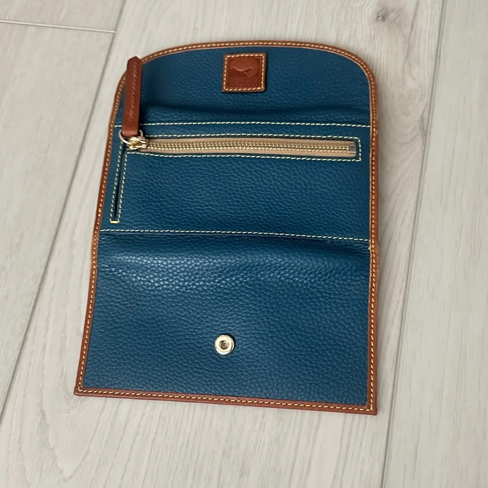 Dooney & Bourke dooney bourke