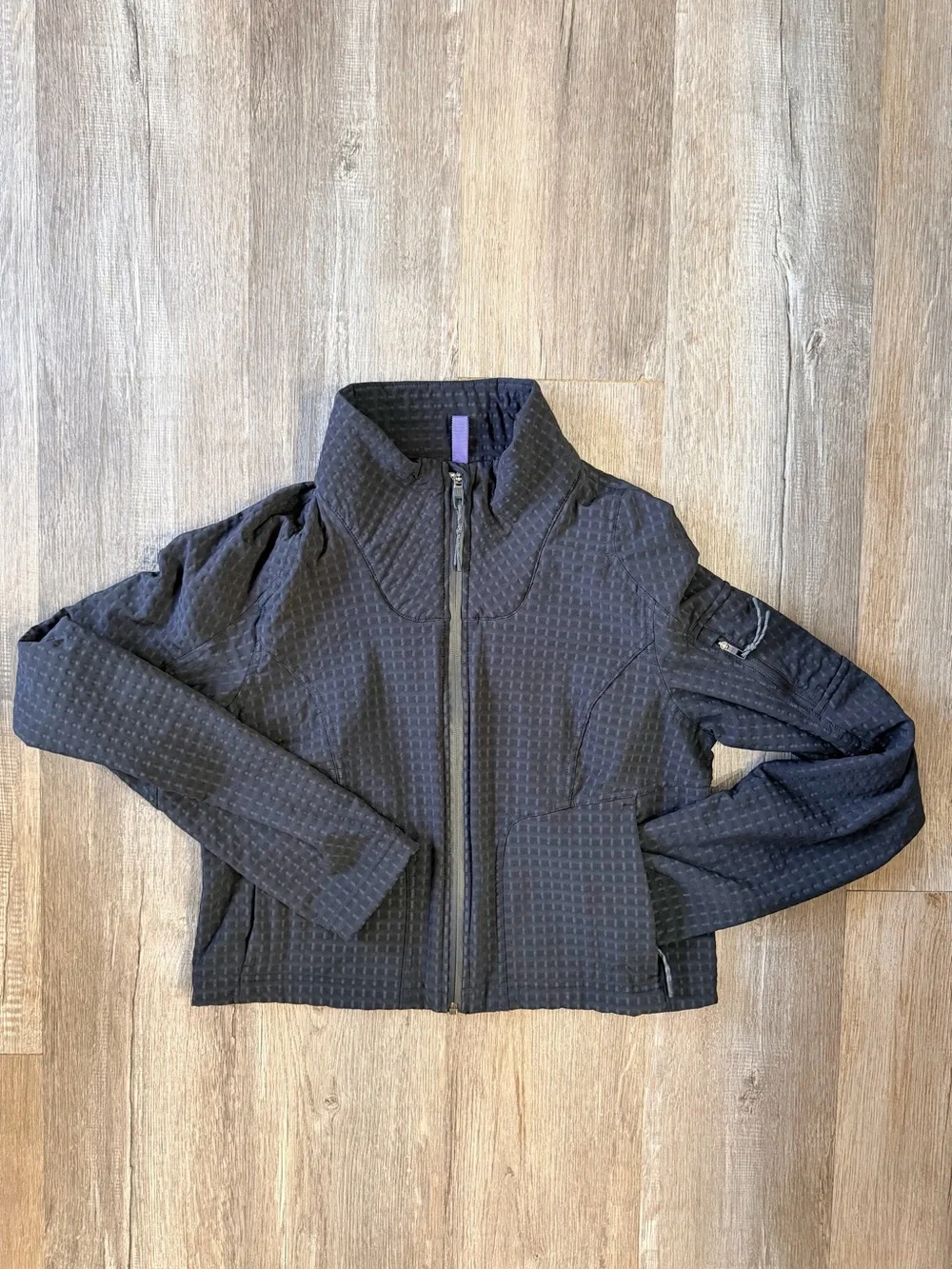 LULULEMON Soft-shell Crop Jacket