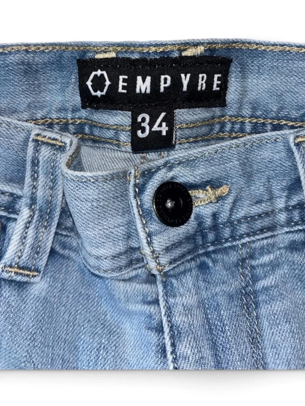 Empyre brand distressed