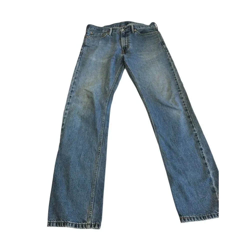 Levis levi 513