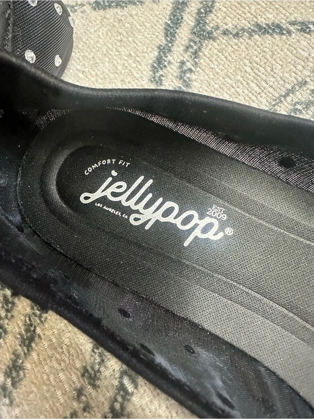 Jellypop sleek black