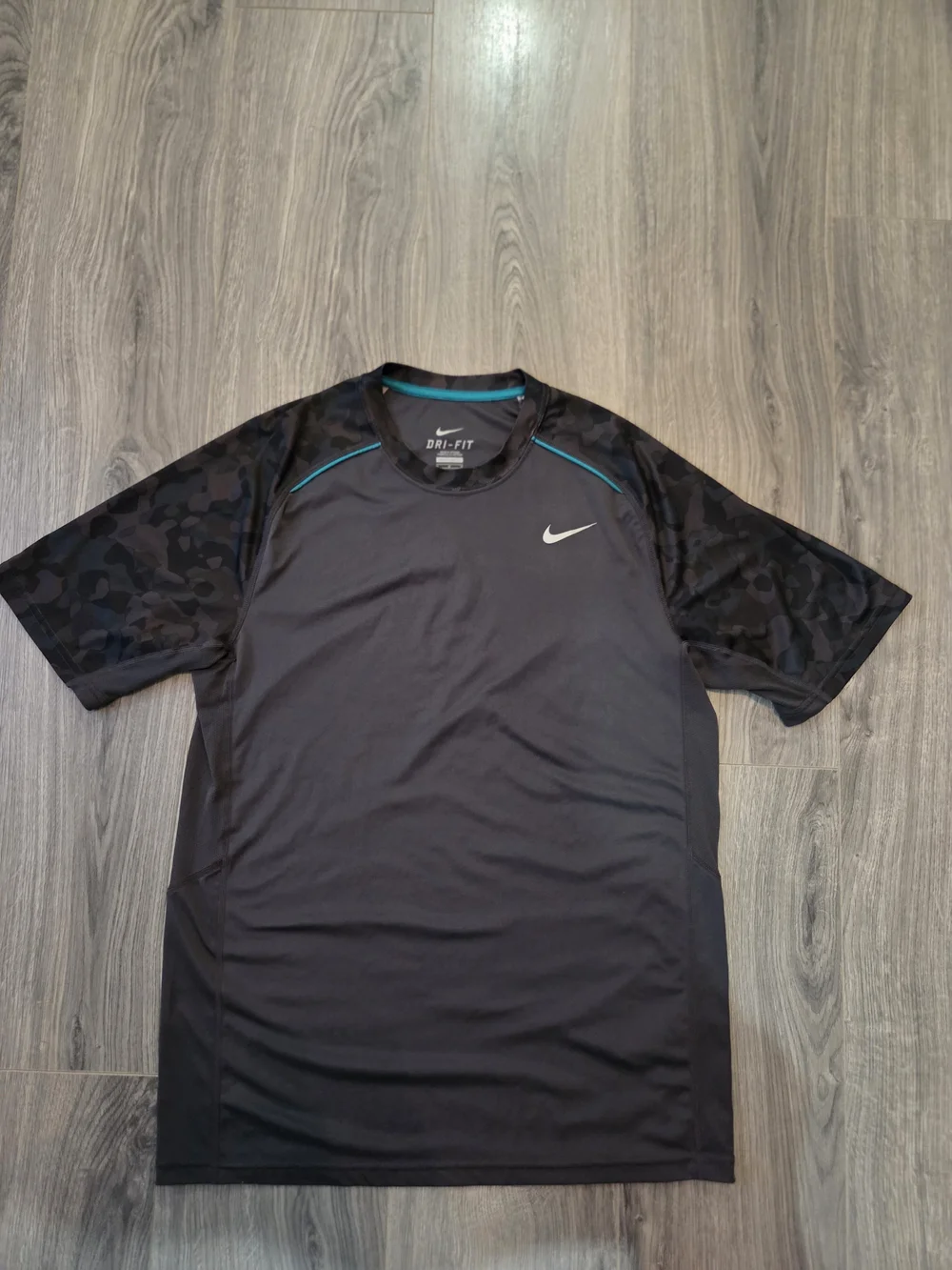 Nike Men’s Black Camo Performance Dri-FIT Tee with Teal Accents
