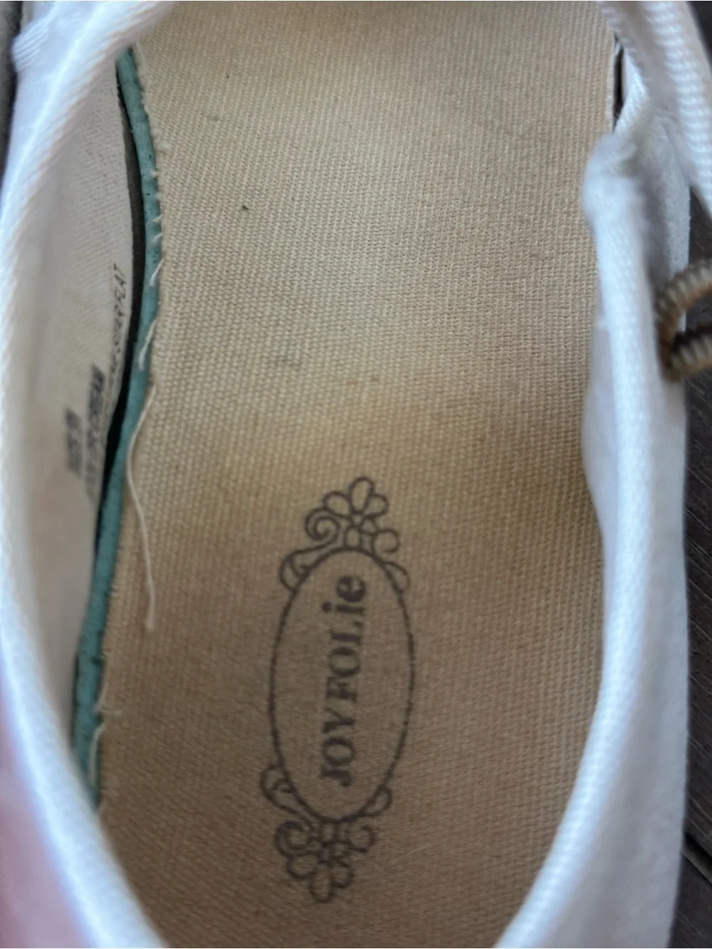 Joyfolie two pairs