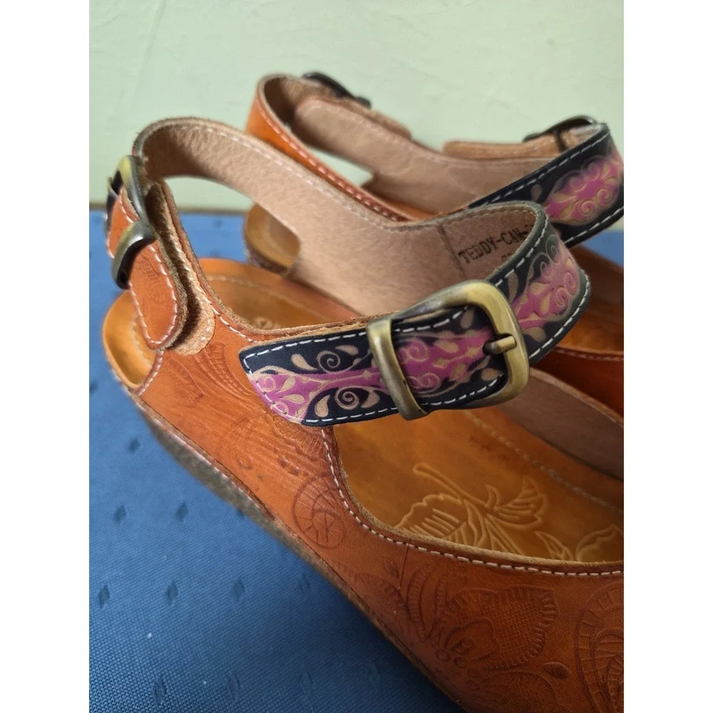 L'artiste Spring Step Teddy Sandals Women's 37 Brown Tooled Leather Cork Wedge