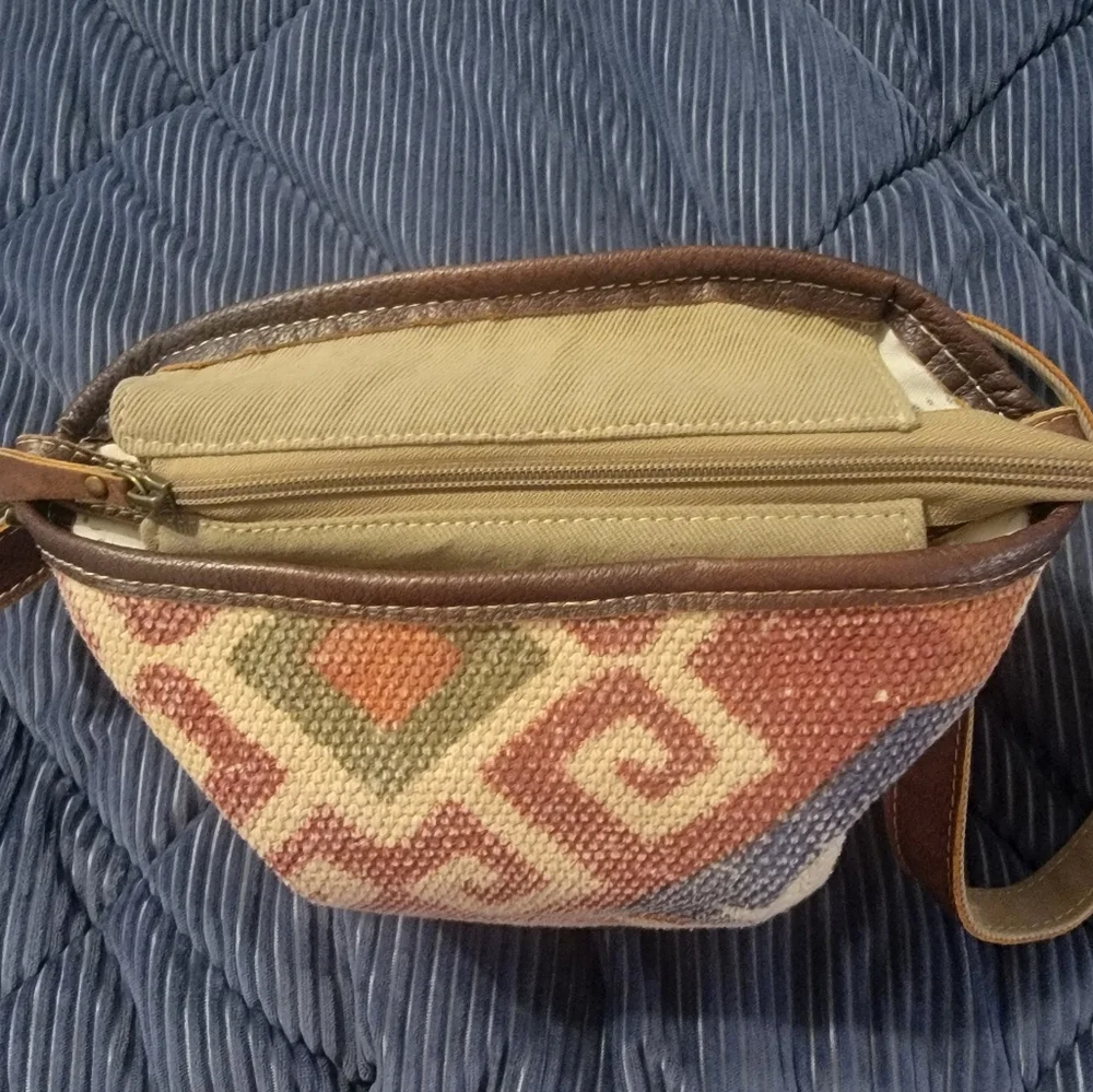 Myra Bag thrill chill