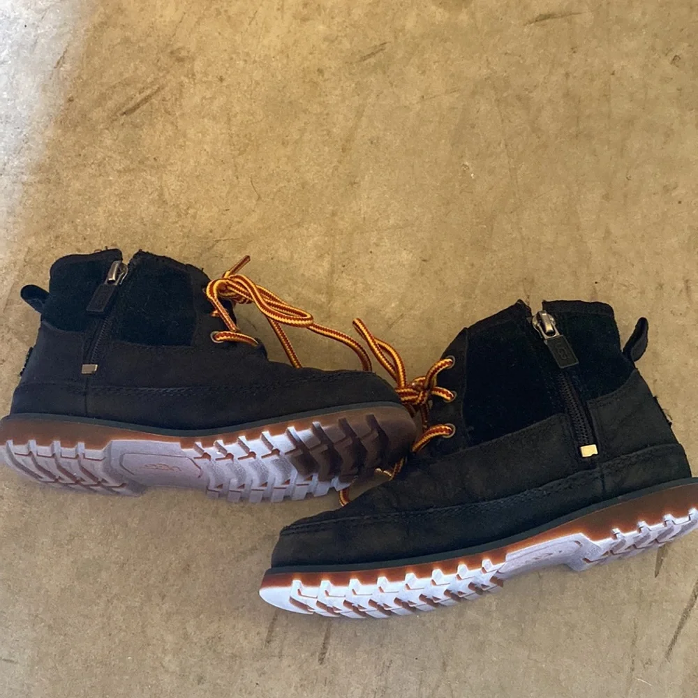 UGG durable kids