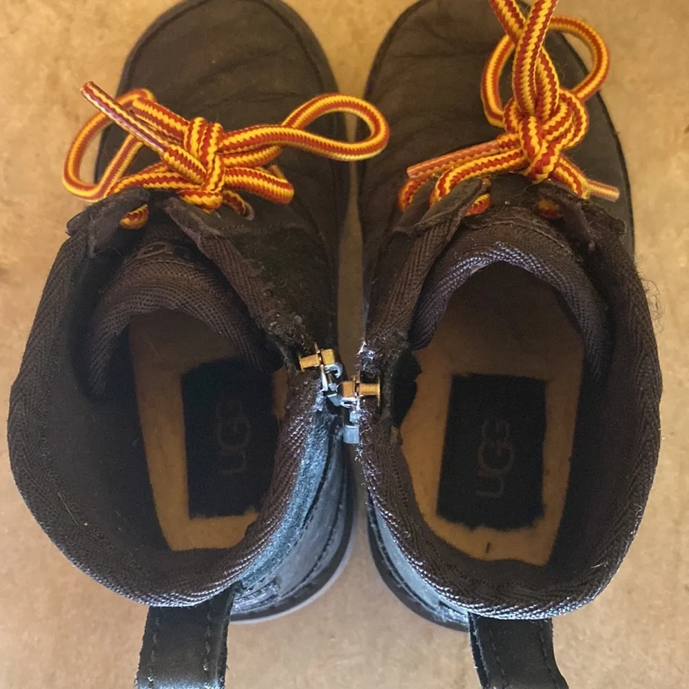 UGG durable kids