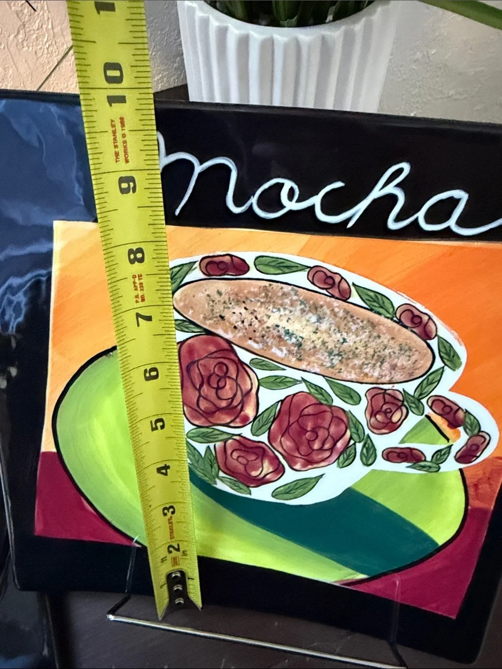 Mary Naylor art plate features