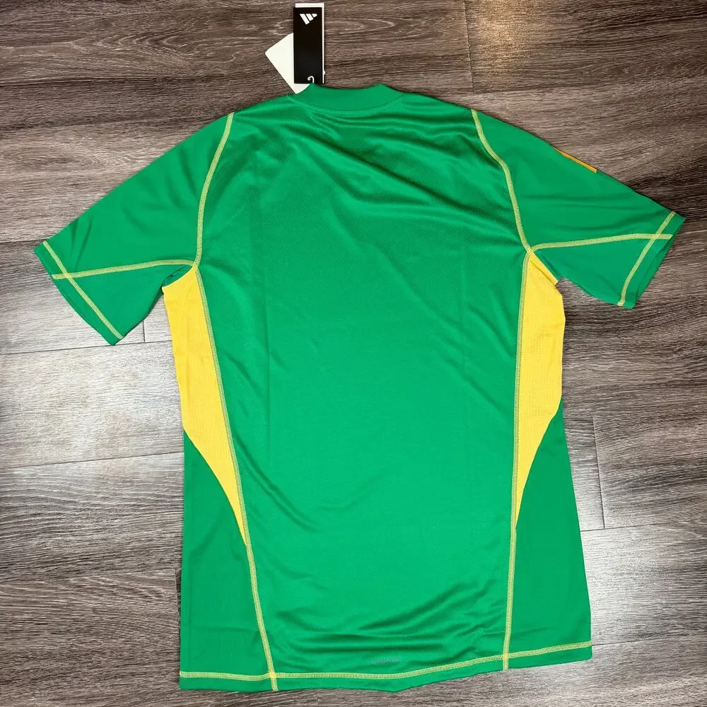 adidas lightweight short