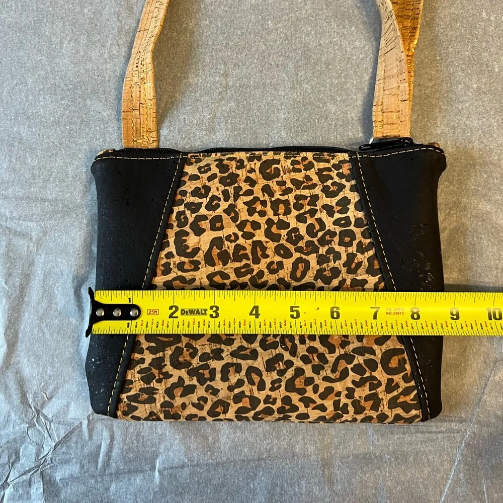 N/A cork leopard