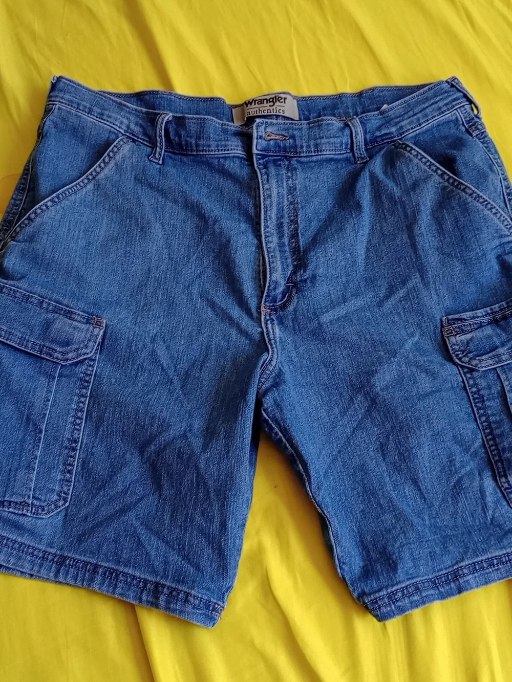 Wrangler Blue Denim Cargo Shorts with Side Pockets Authentic