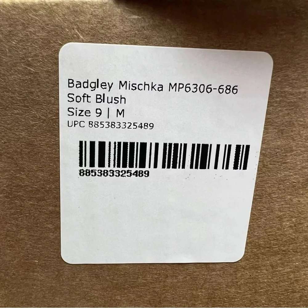 Badgley Mischka new without
