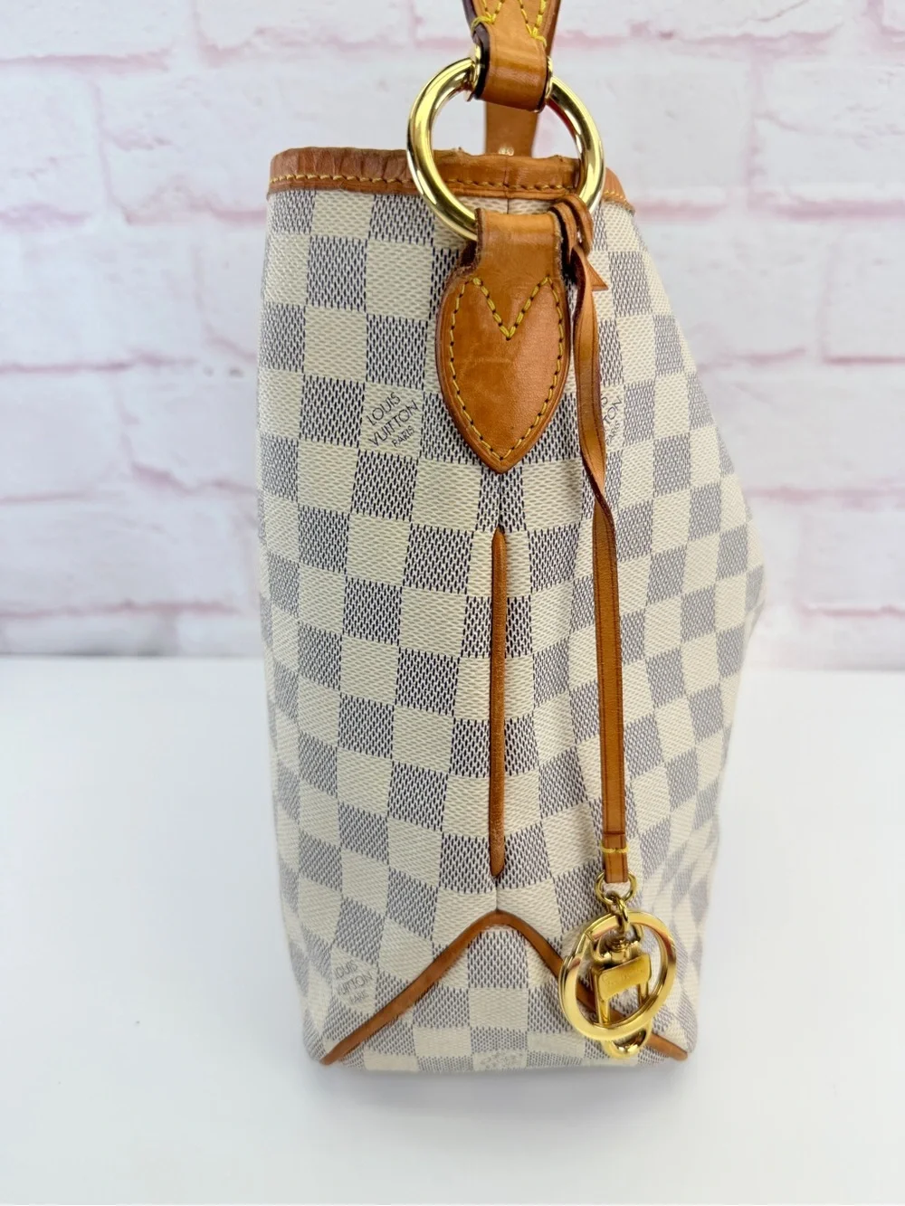 Louis Vuitton authentic louis