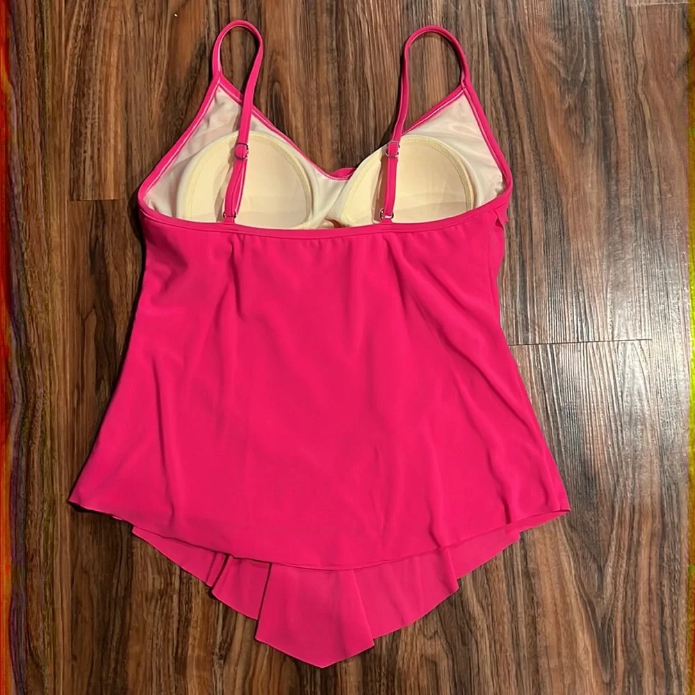 Magicsuit new without