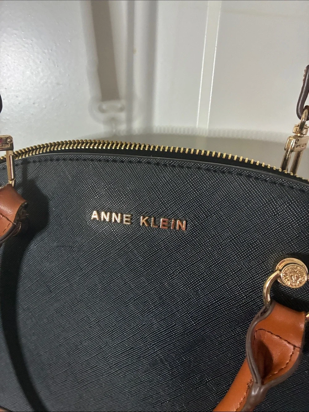 Anne Klein structured dome