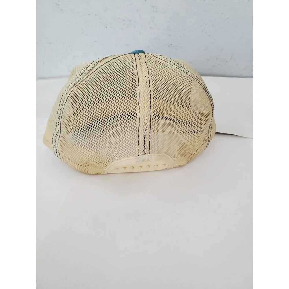 Unbranded vintage trucker
