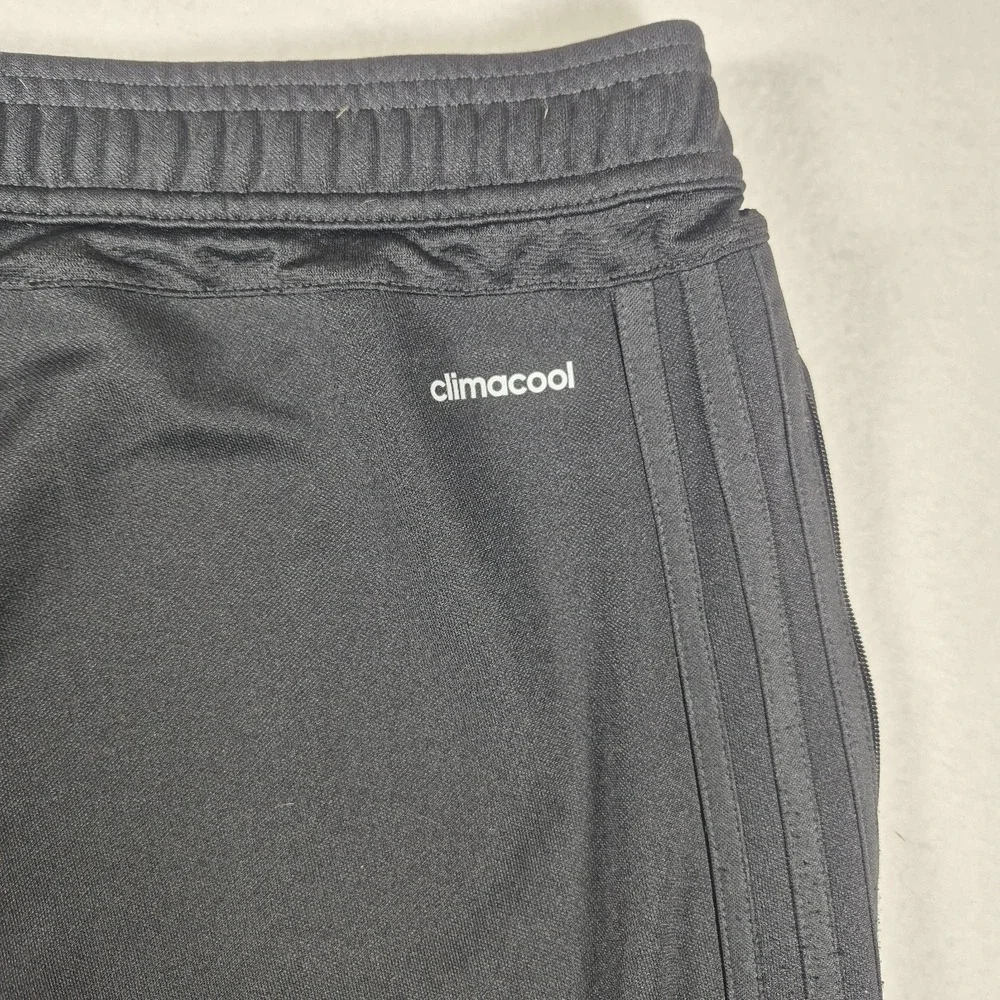 adidas item description