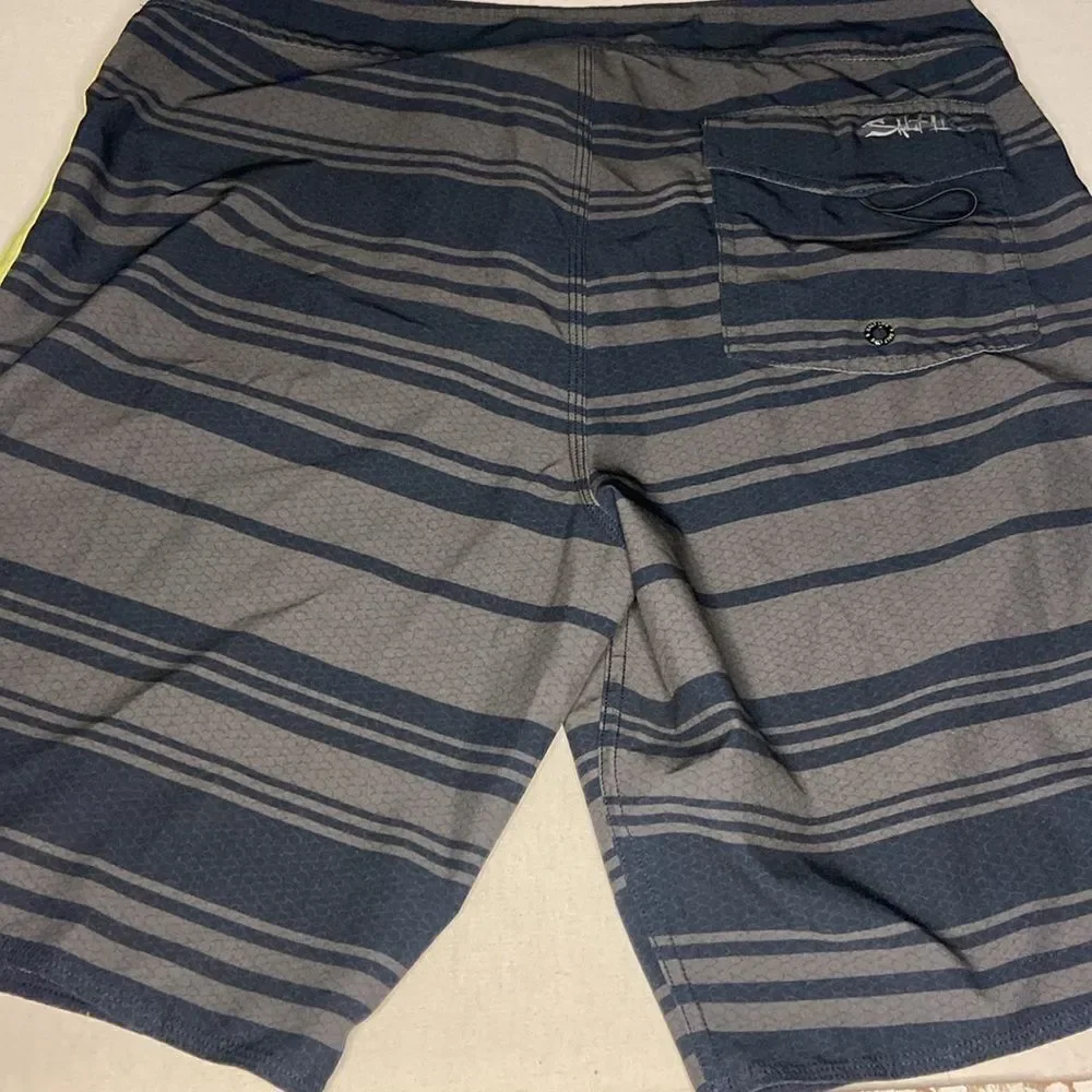 Salt life swim trunks Size 32 SLX-QD vapor stretch