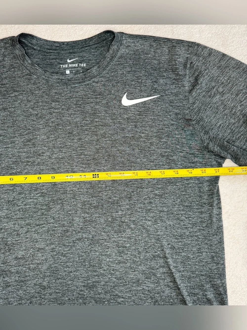 Nike tee men