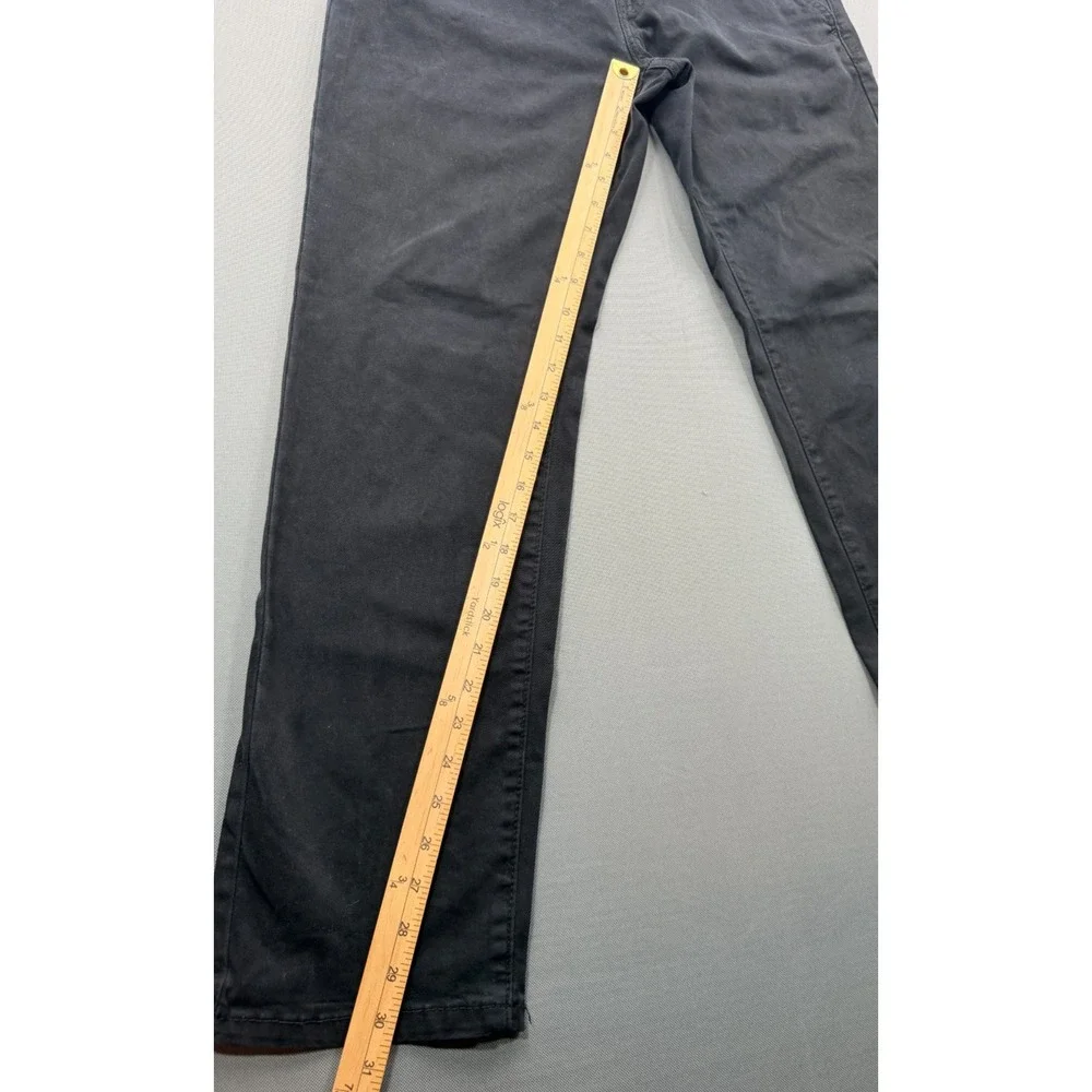 Levis ~31 styling side