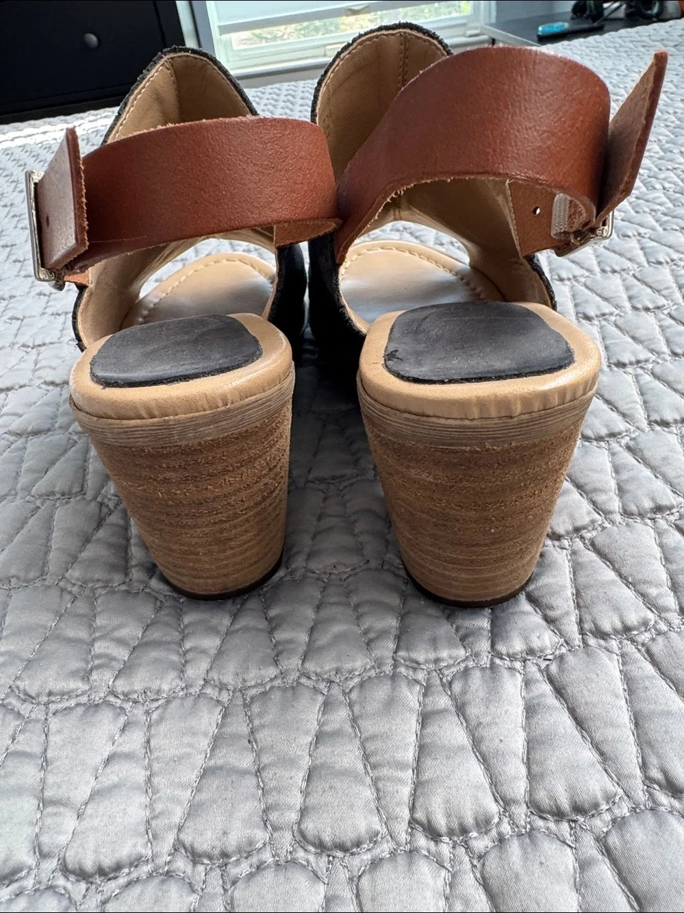 Sophia Milano Italian Leather Navy Slingback Peep-Toe Sandals size7.5