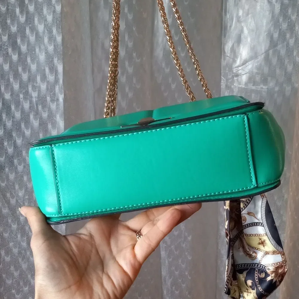 Aldo nwot cute
