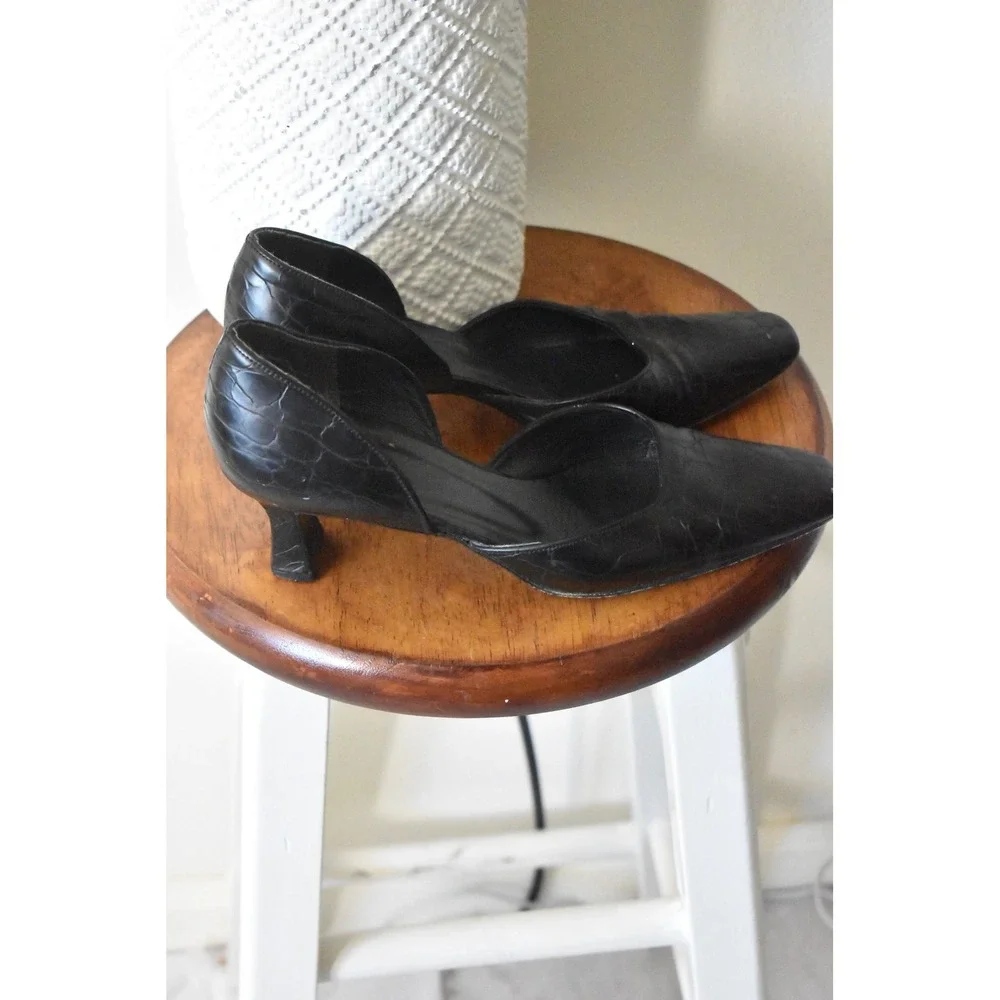 Stuart Weitzman stuart weitzman