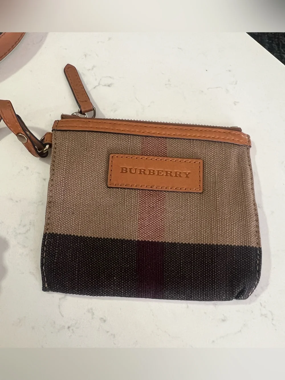 Burberry strap canvas trim
