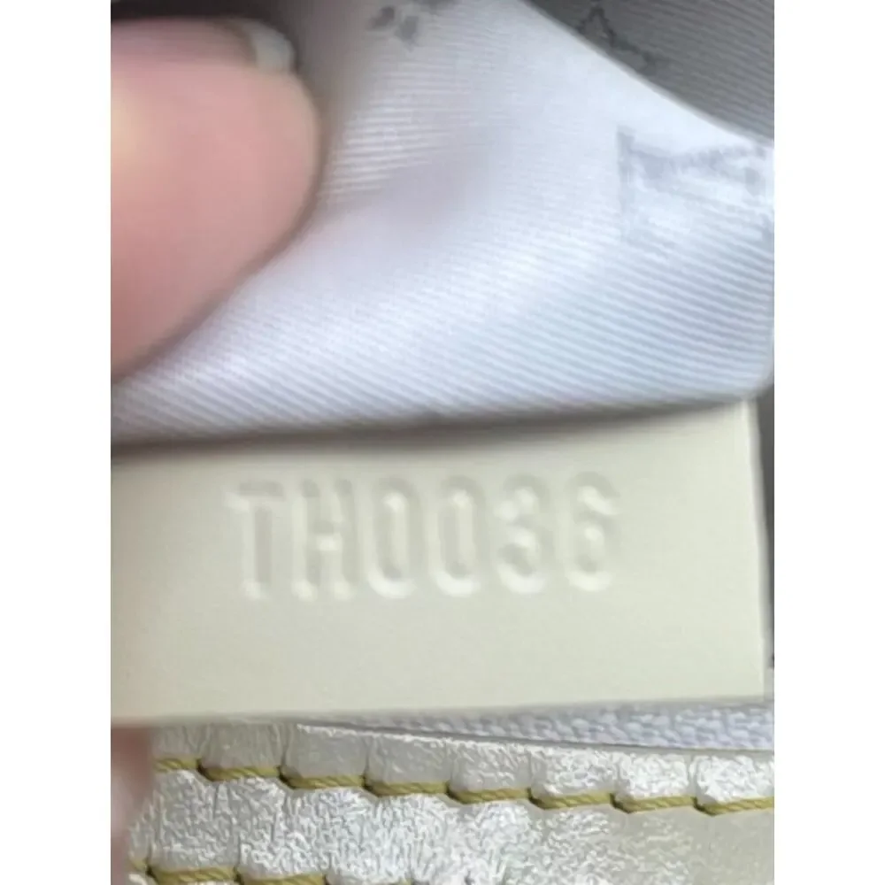 Louis Vuitton highlights brand