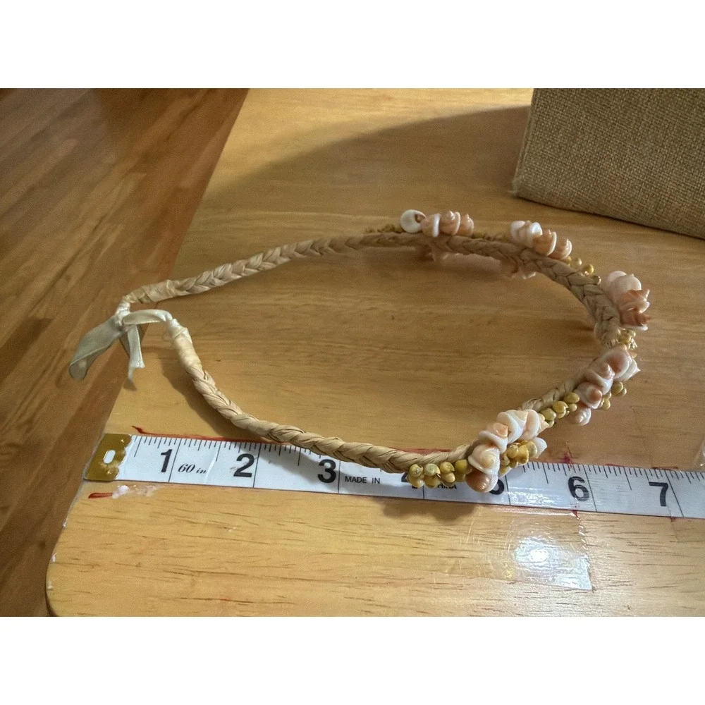 N/A seashell necklace