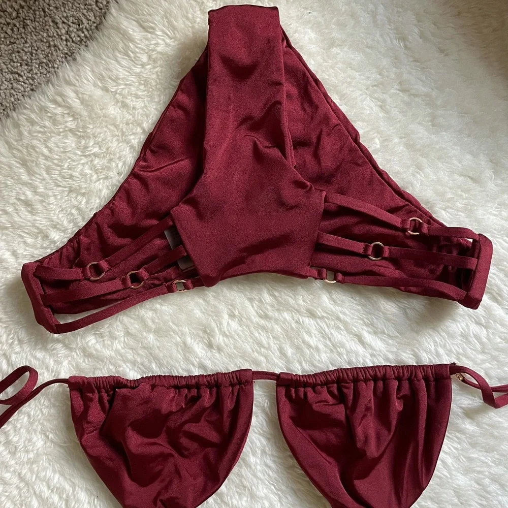 Beach Bunny sides ties fit