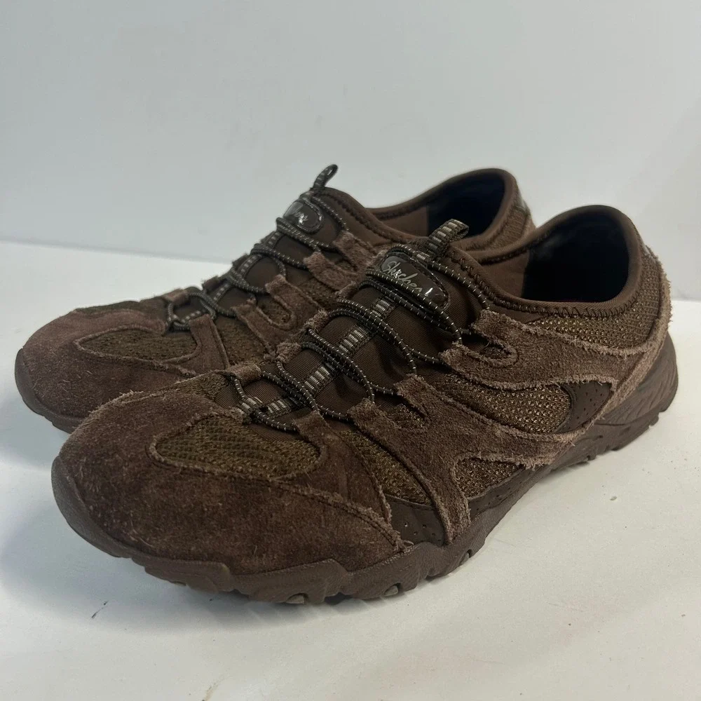 Skechers 48960 Bungee Lace Sneakers Brown Women Sz 7 Suede Slip On Walking Shoe