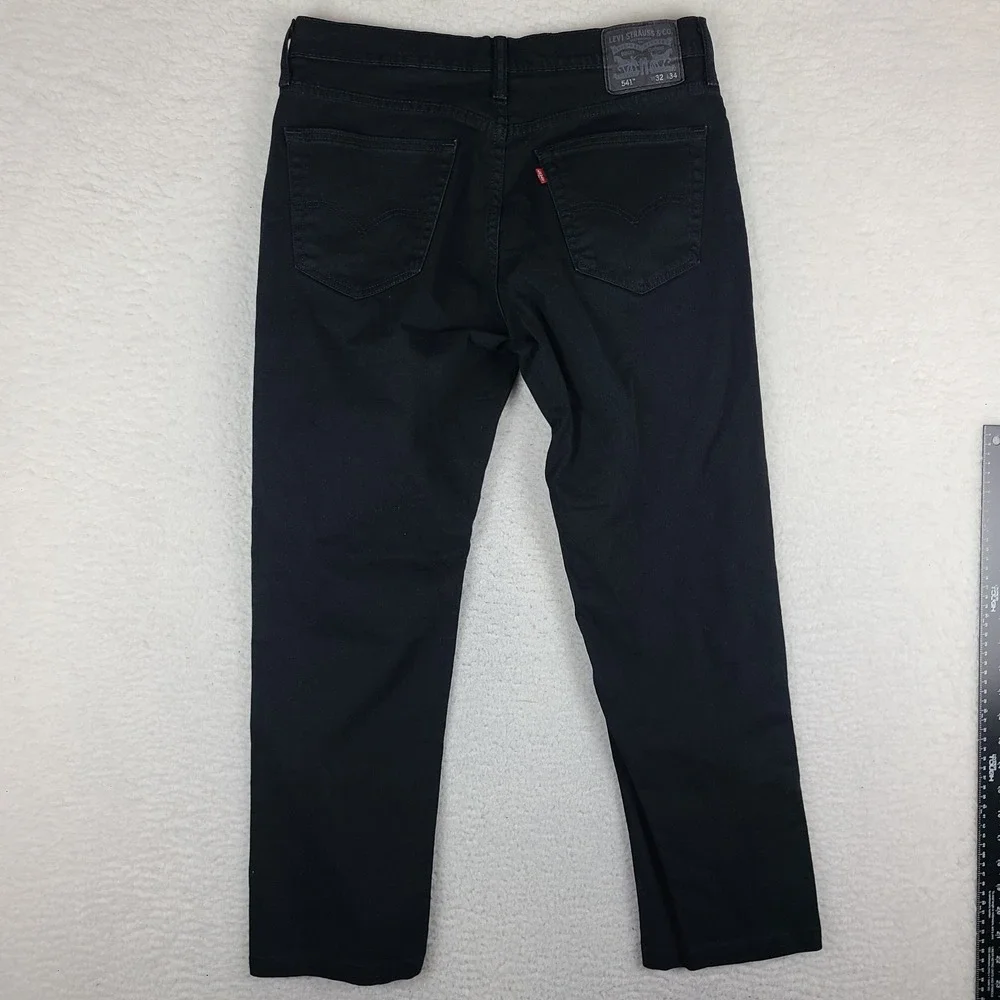 Levis levi 541