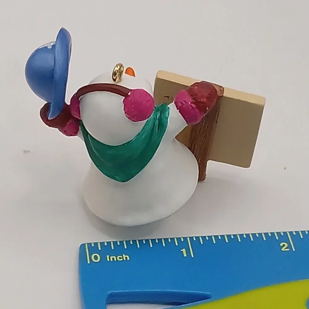 Millennium Snowma'am 2000 Hallmark Keepsake Mini Ornament Snowman 1 3/4