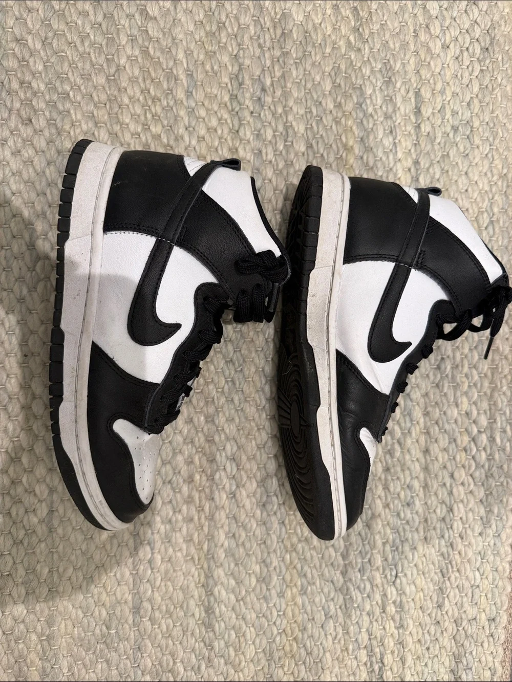 Nike kids high