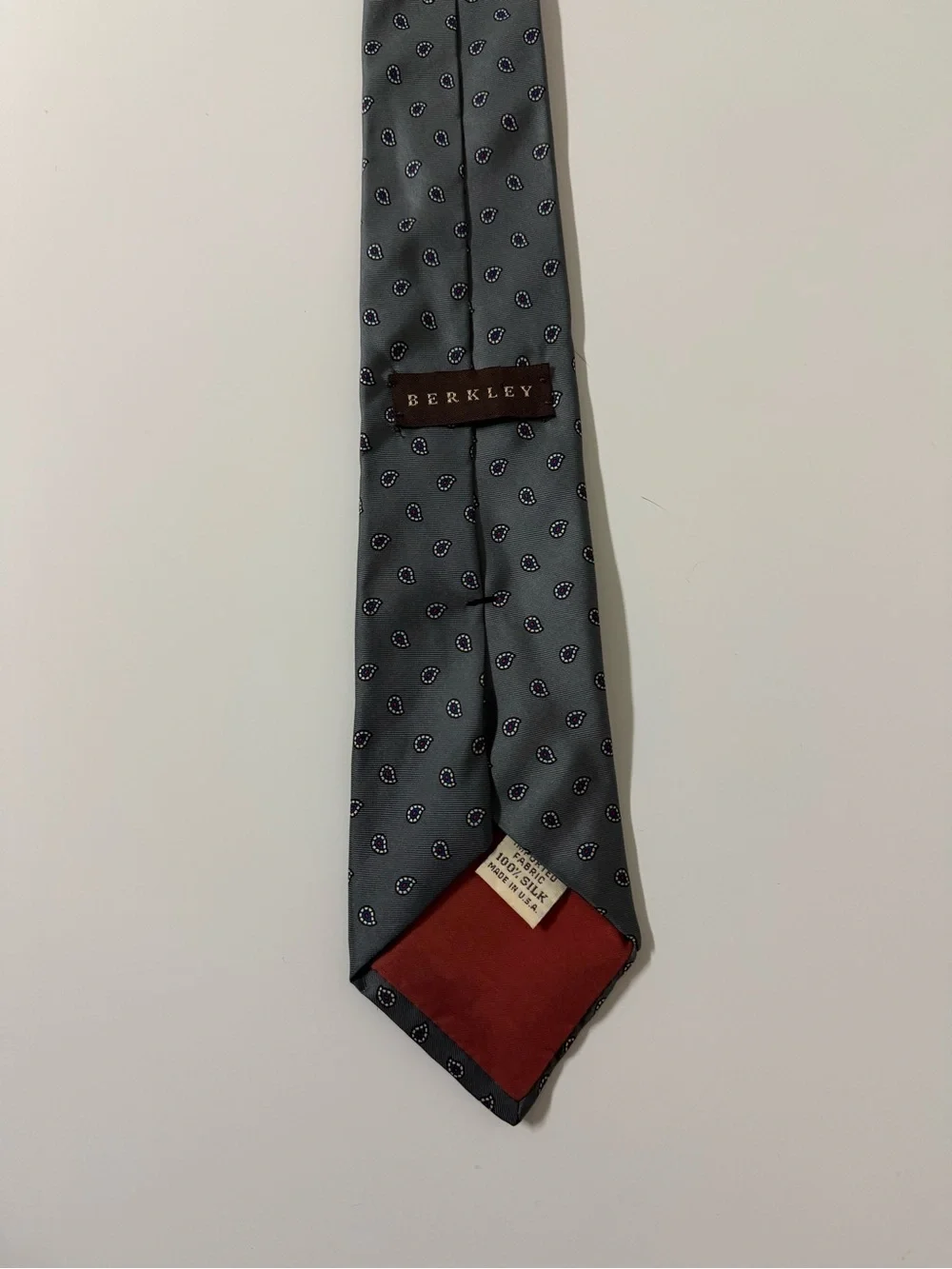 Berkley Jensen suits pairs refined