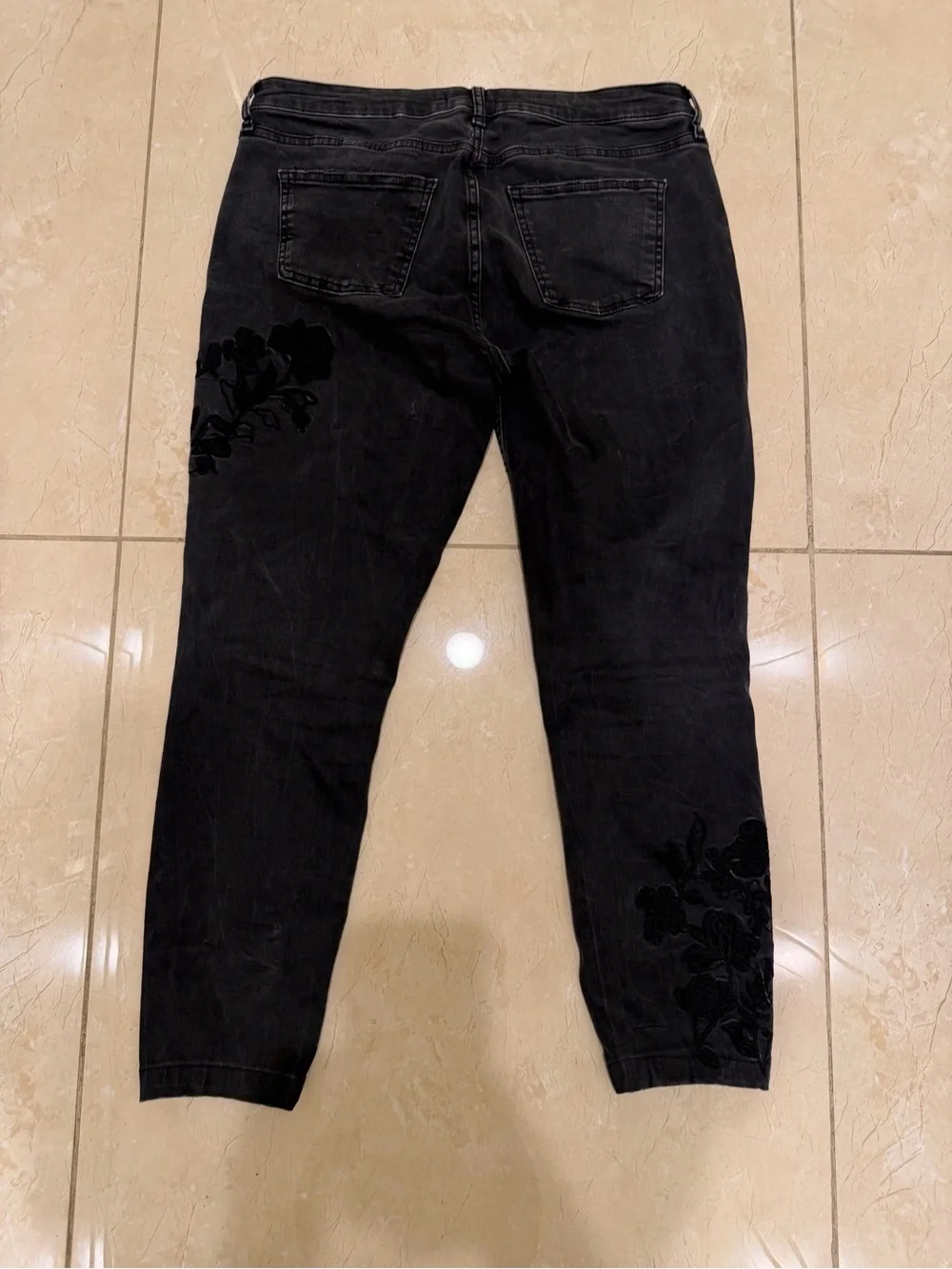 Zara slim women