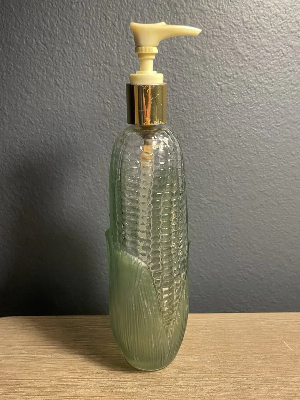 Vintage Avon Golden Harvest Corn Cob Glass Soap Lotion Pump Dispenser 1970s