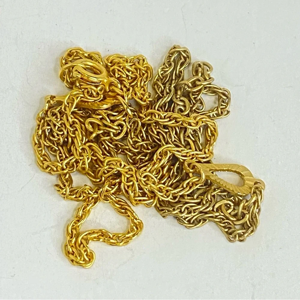 Vintage necklace gold