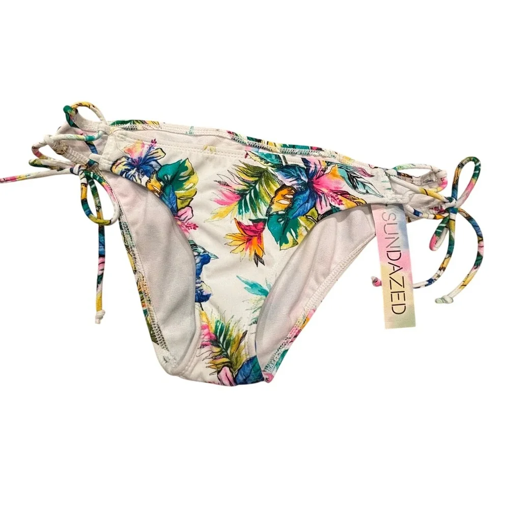 Sundazed Kylie Tropical Floral Side Tie‎ Bikini Bottoms Multi Color White Medium
