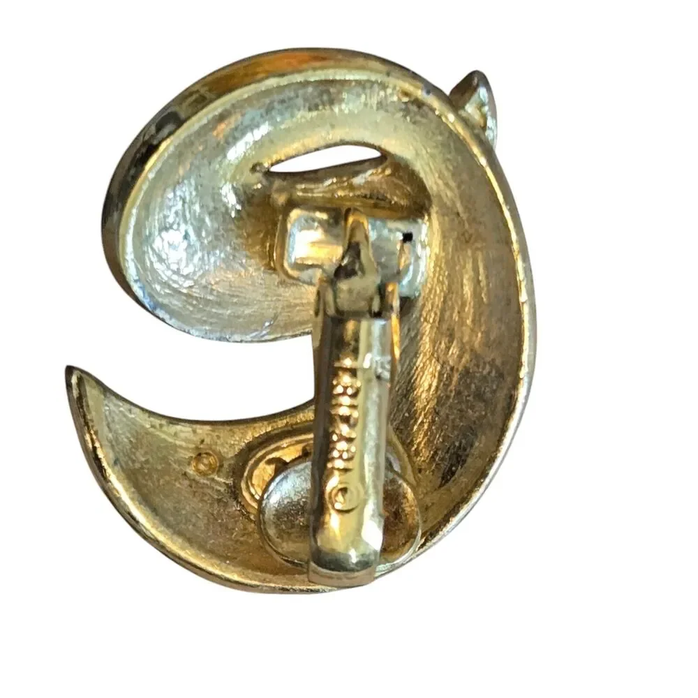 Trifari vintage crown