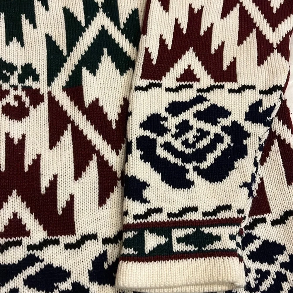 Gorgeous Vintage JC & Lewis New York‎ Aztec & Rose Knit Mock Turtleneck Sweater