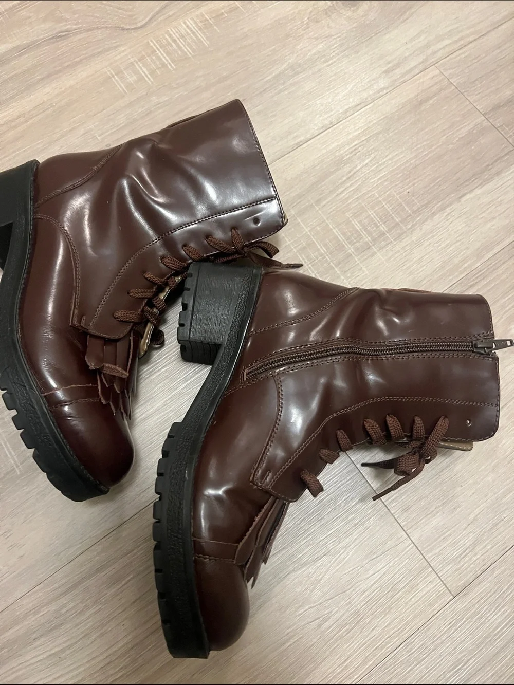 N/A fringe ankle