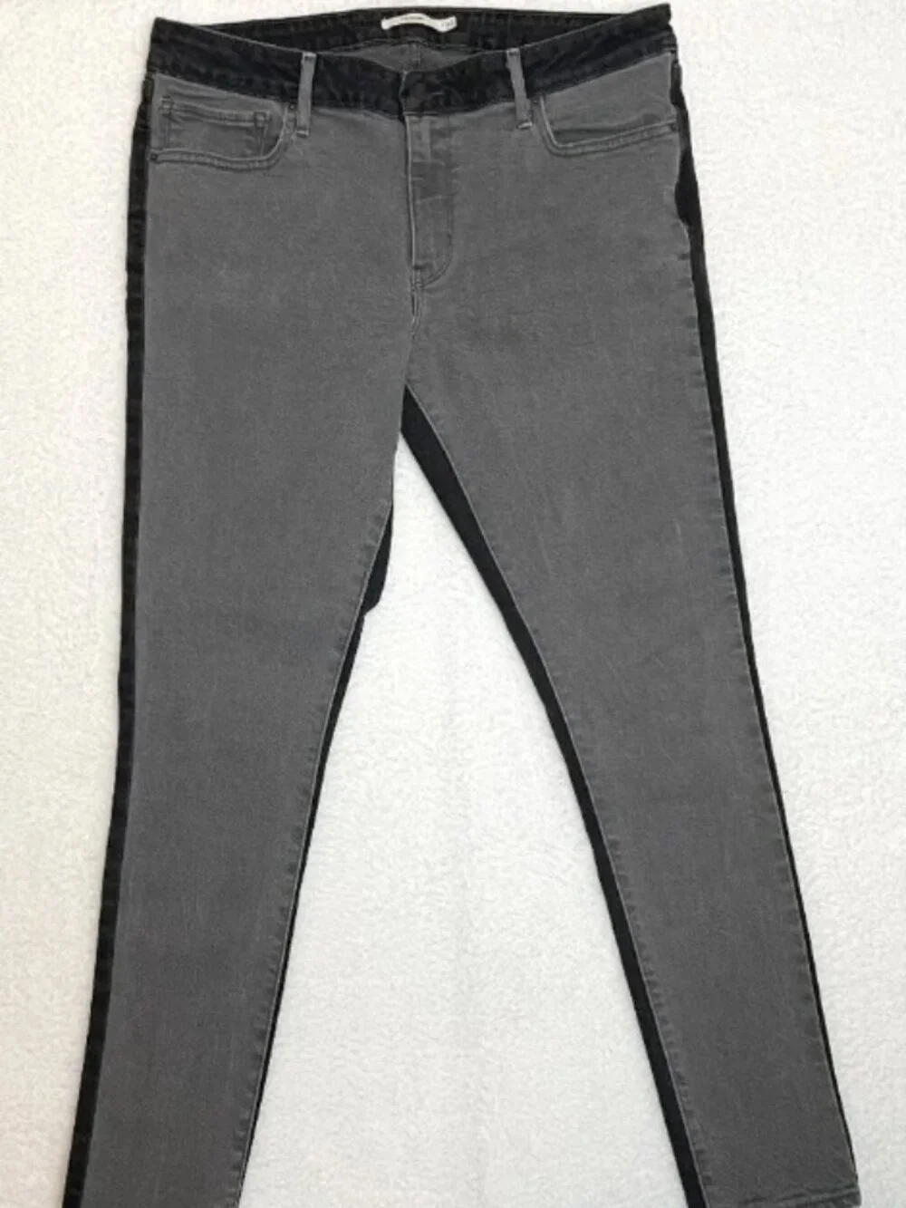 Levis color denim