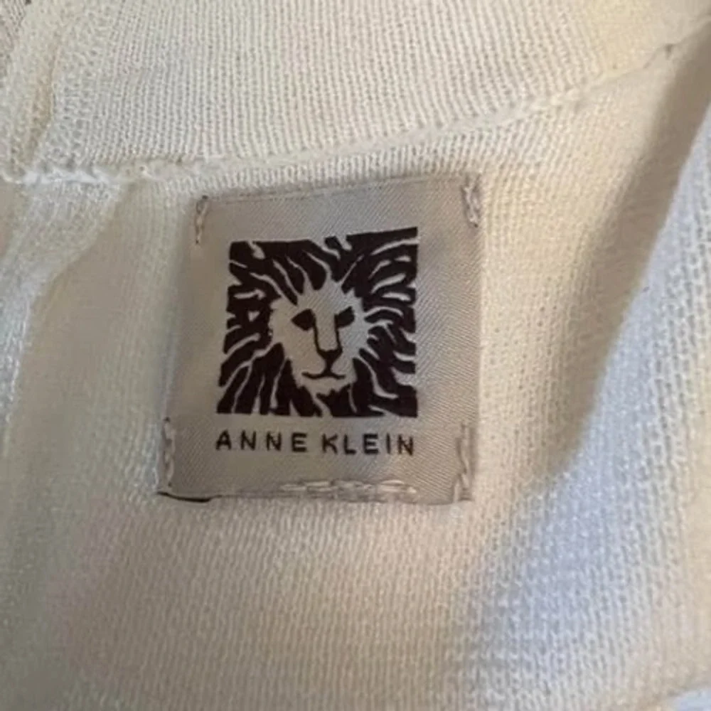 Anne Klein anne klein