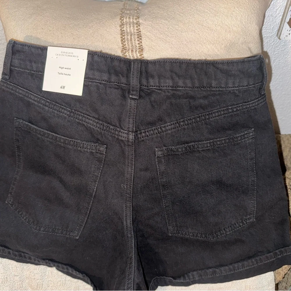 H&M Black Jean Shorts‎