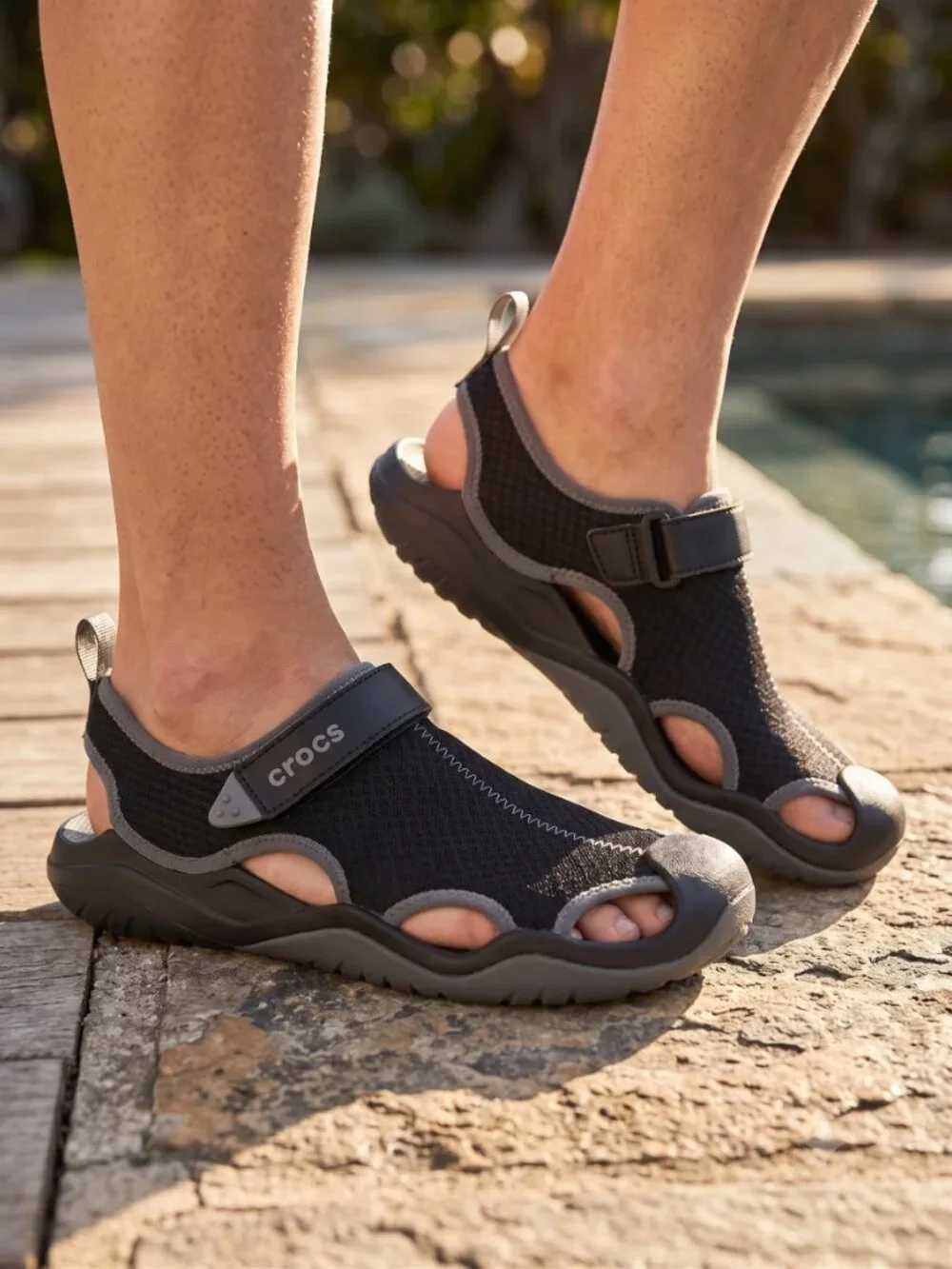Crocs Swiftwater mesh black gray mesh deck shows