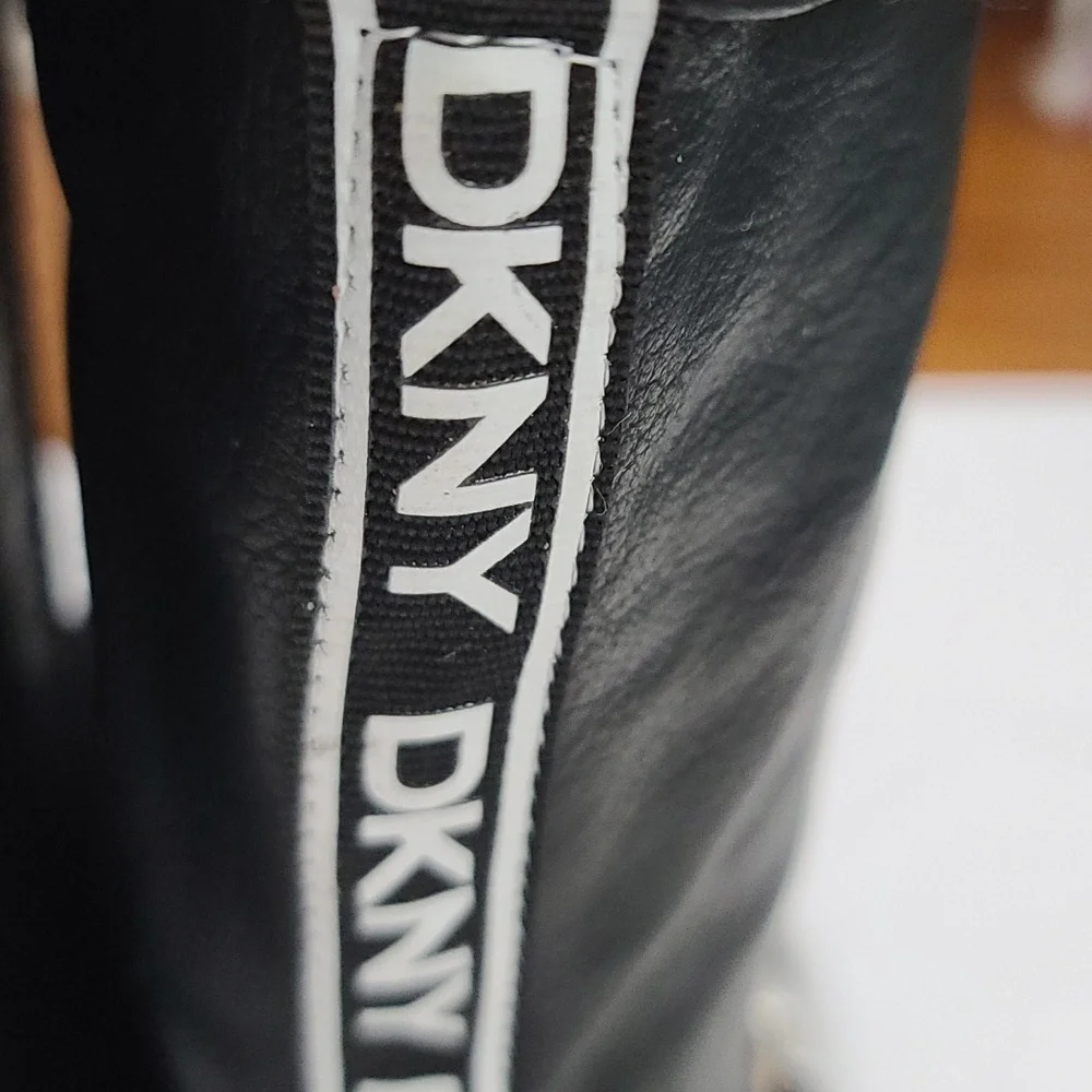 Dkny girls boots